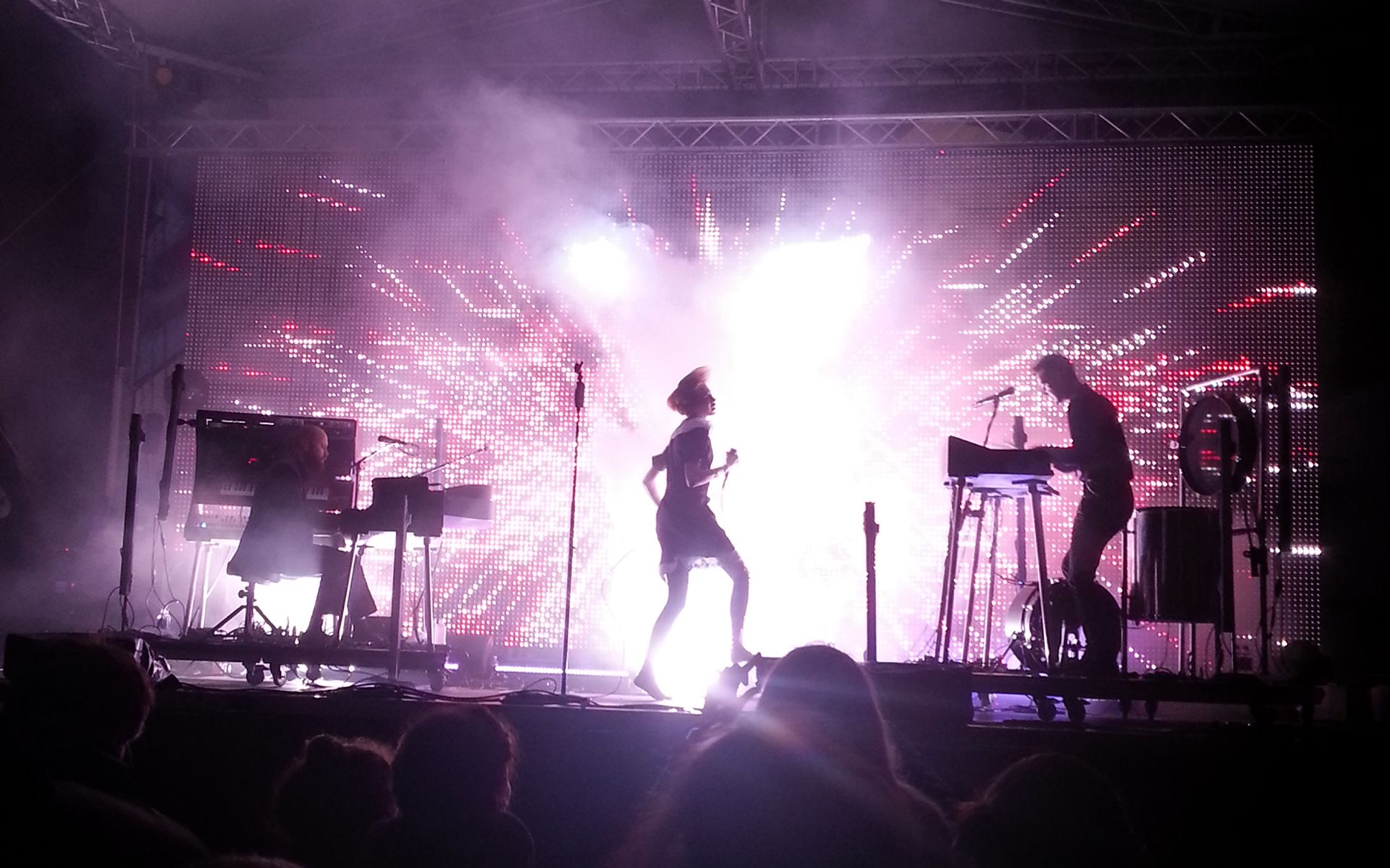 fullscreen background project image