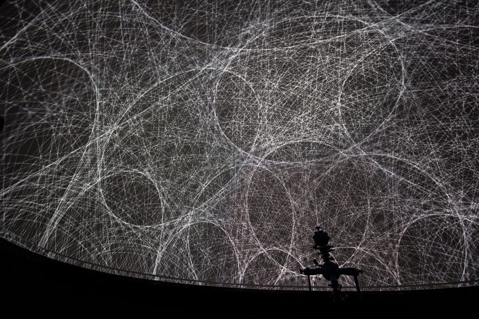 The/Das band playing with visuals